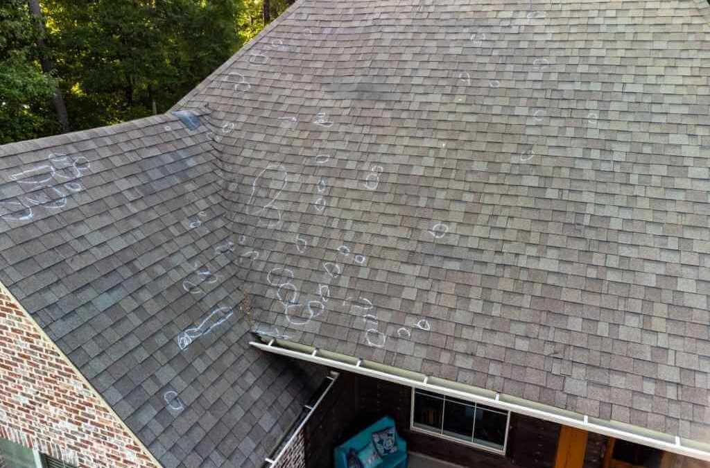 How to Identify Roof Damage and When to Call a Professional in Etobicoke