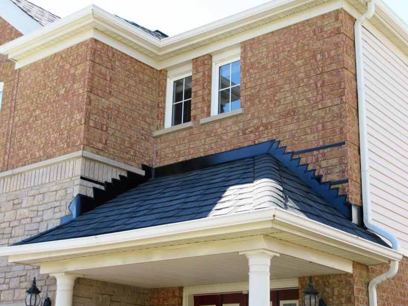 Removing Mold From Your Roof