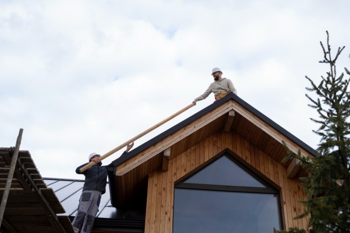 <br />
Siding Repair and Installation in Oakville